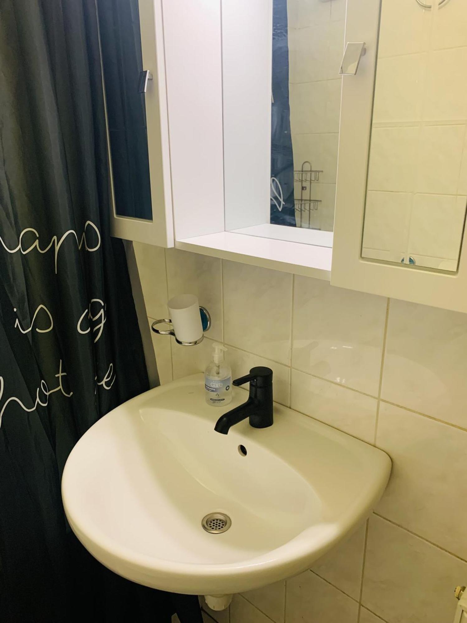 Onyx Apartment With Free Private Garage + Ac Budapest Exteriör bild