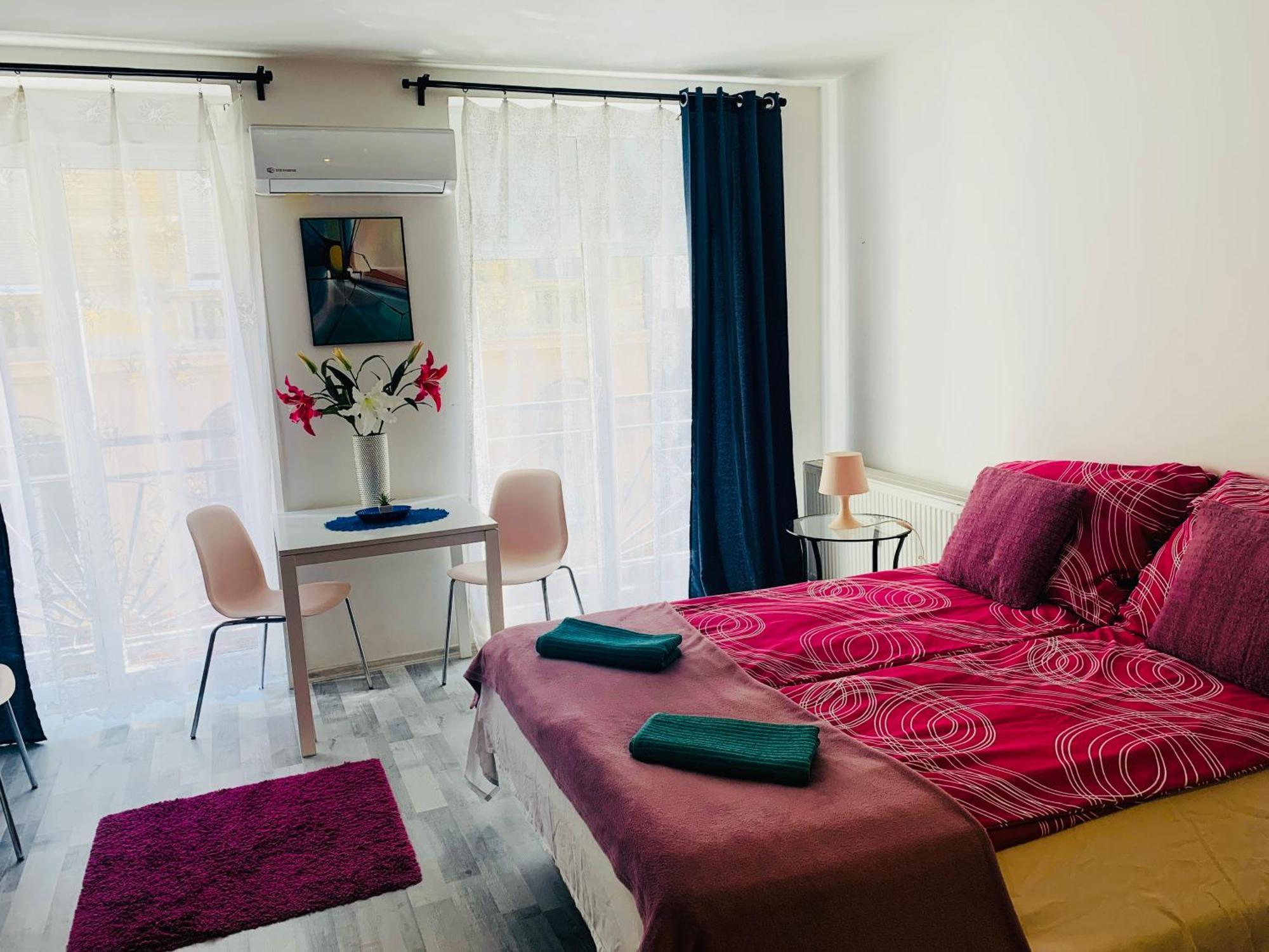 Onyx Apartment With Free Private Garage + Ac Budapest Exteriör bild